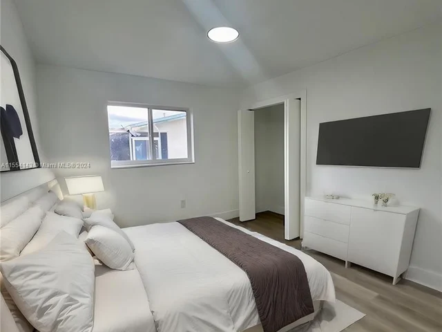 2905 NW 120th Way, Sunrise FL 33323