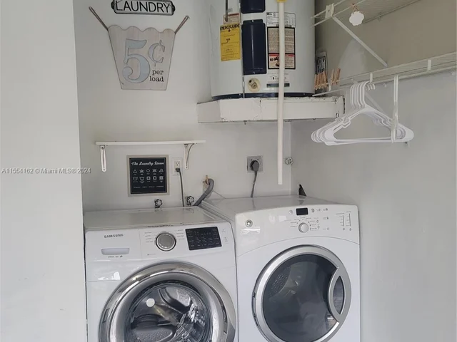 651 SW 176th Ave, Pembroke Pines FL 33029