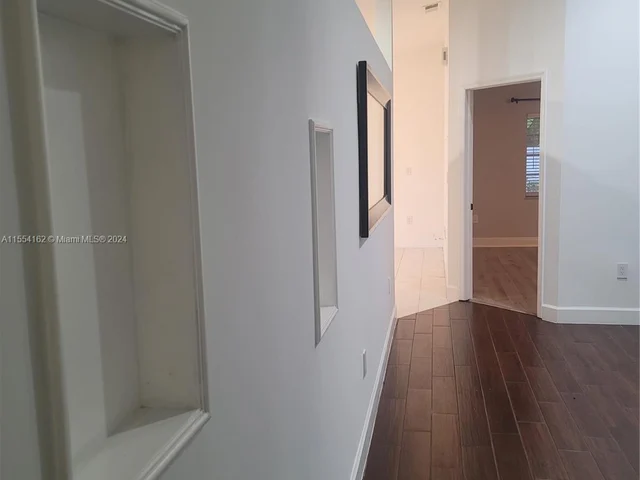 651 SW 176th Ave, Pembroke Pines FL 33029