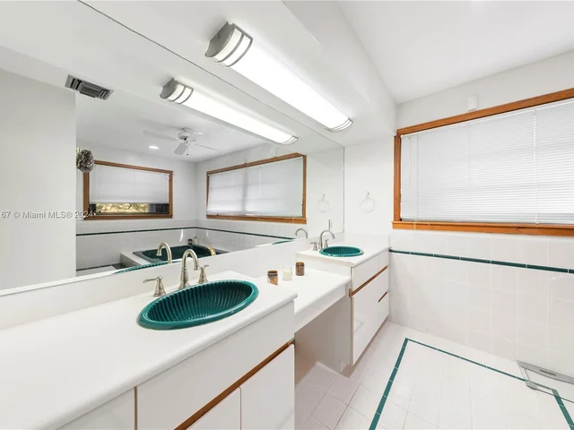 19891 SW 244th St, Homestead FL 33031