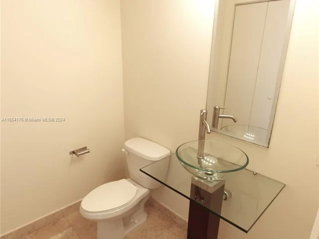 350 S Miami Ave # 311, Miami FL 33130