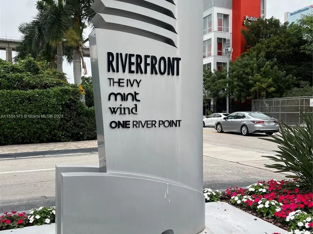 350 S Miami Ave # 311, Miami FL 33130