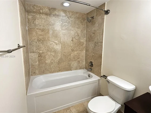 350 S Miami Ave # 311, Miami FL 33130