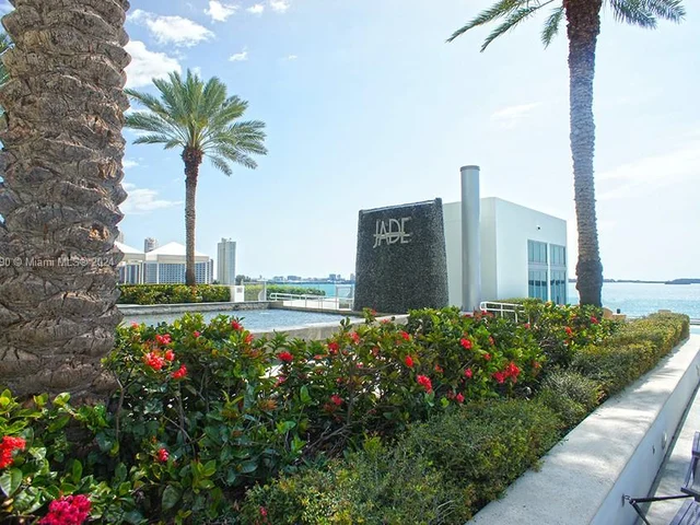 1331 Brickell Bay Dr # 1604, Miami FL 33131