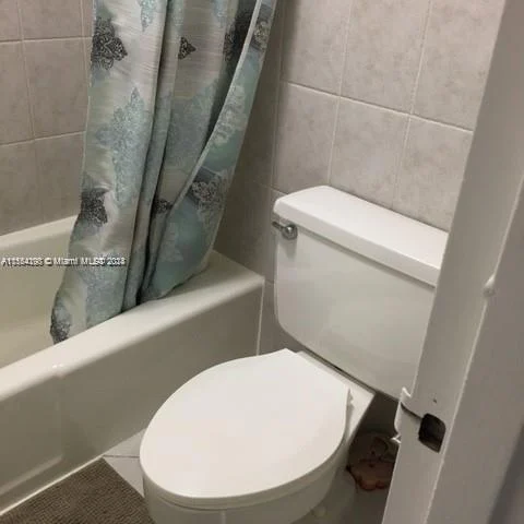 2899 Collins Ave # 1002, Miami Beach FL 33140