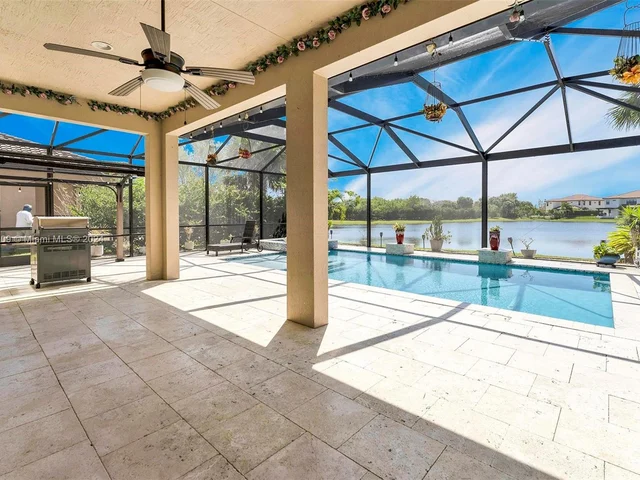 11150 NW 82nd Pl, Parkland FL 33076