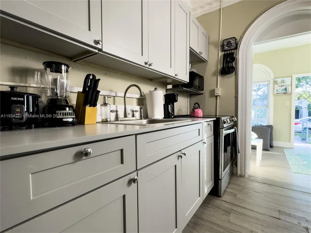 1845 SW 11th St # 2, Miami FL 33135