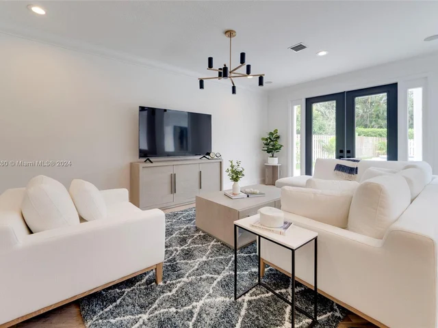 12972 Calais Cir, Palm Beach Gardens FL 33410