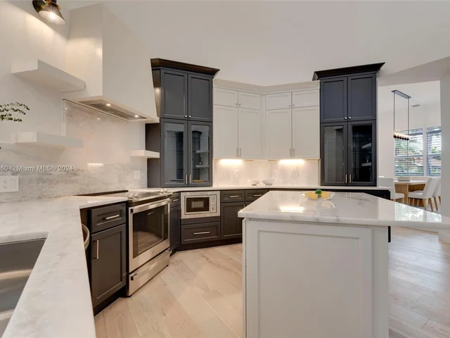 12972 Calais Cir, Palm Beach Gardens FL 33410