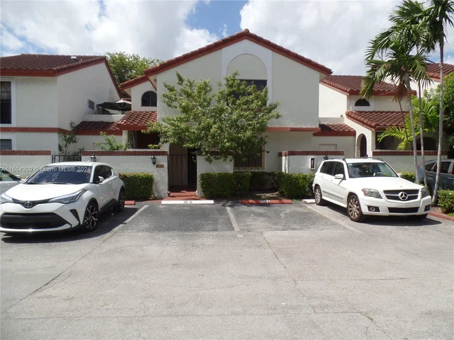 335 Ives Dairy Rd # A33506, Miami FL 33179
