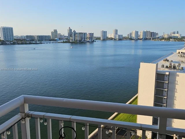251 174th St # 1417, Sunny Isles Beach FL 33160