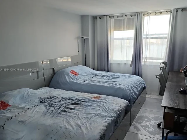 251 174th St # 1417, Sunny Isles Beach FL 33160