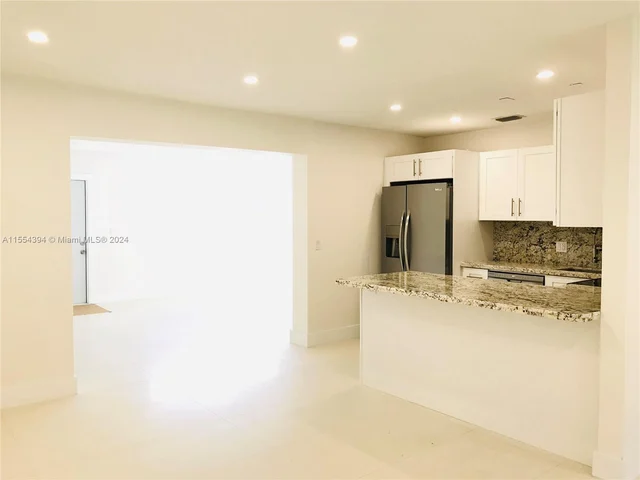 11720 SW 81st Rd # 11720, Pinecrest FL 33156