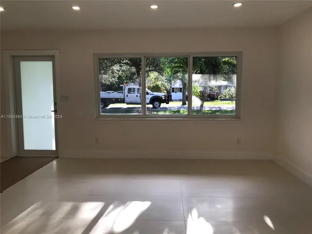 11720 SW 81st Rd # 11720, Pinecrest FL 33156