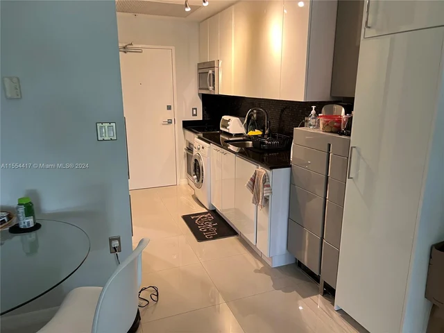 10275 Collins Ave # 112, Bal Harbour FL 33154