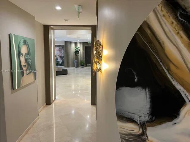 10275 Collins Ave # 112, Bal Harbour FL 33154