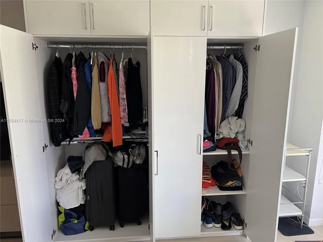 10275 Collins Ave # 112, Bal Harbour FL 33154