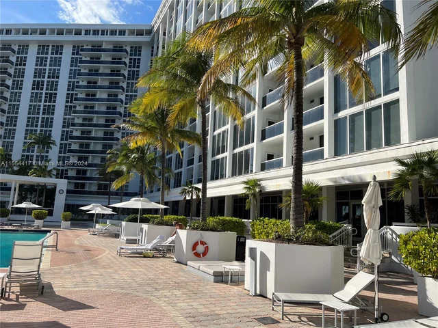 10275 Collins Ave # 112, Bal Harbour FL 33154