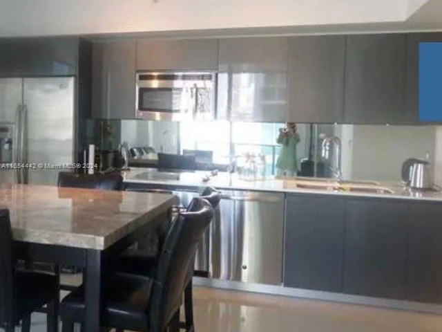 31 SE 6th St # 508, Miami FL 33131