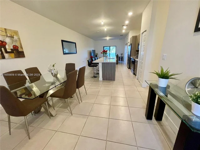 8031 NW 104th Ave # 26, Doral FL 33178