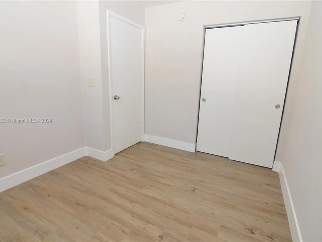 806 NW 10th St # 2, Hallandale Beach FL 33009