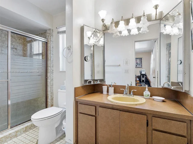 5712 SW 118th Ave, Cooper City FL 33330