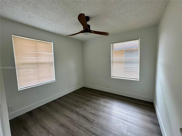 12220 SW 203rd St, Miami FL 33177