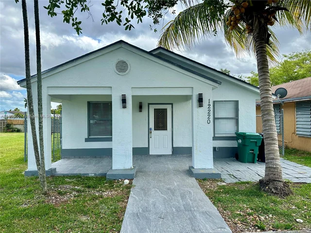 12220 SW 203rd St, Miami FL 33177