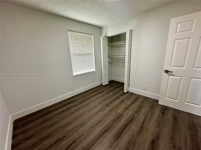 12220 SW 203rd St, Miami FL 33177