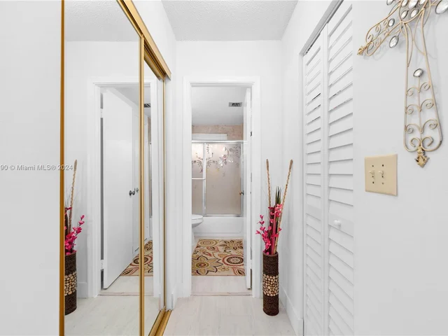 7845 Camino Real # 212, Miami FL 33143