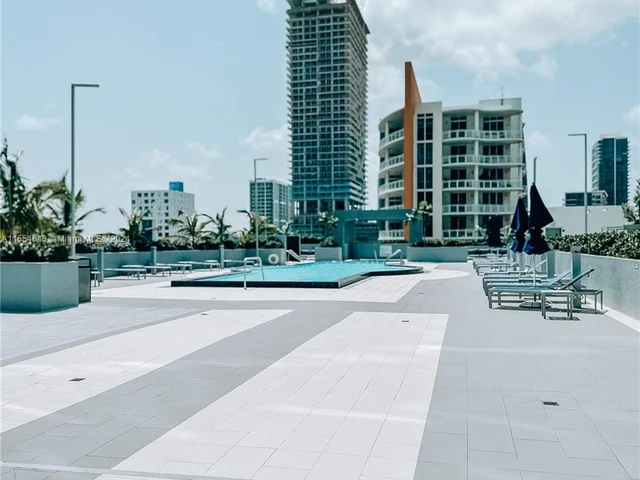 480 NE 30th St # 1904, Miami FL 33137