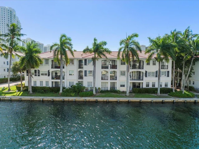 3175 NE 184th St # 3205, Aventura FL 33160