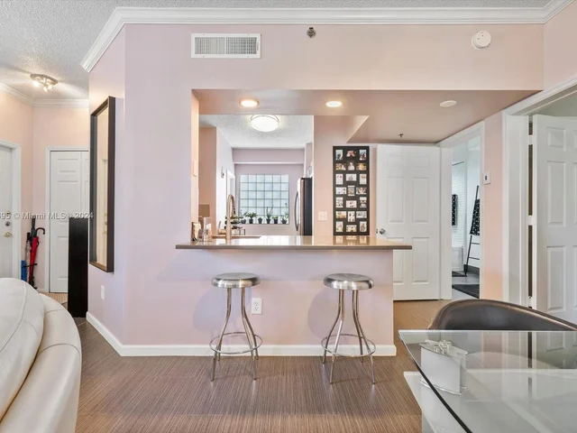 3175 NE 184th St # 3205, Aventura FL 33160