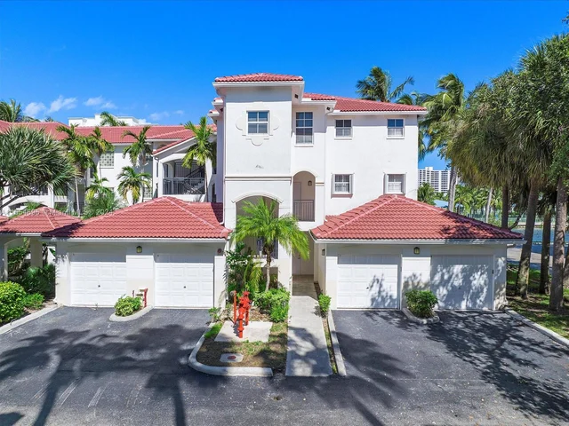 3175 NE 184th St # 3205, Aventura FL 33160