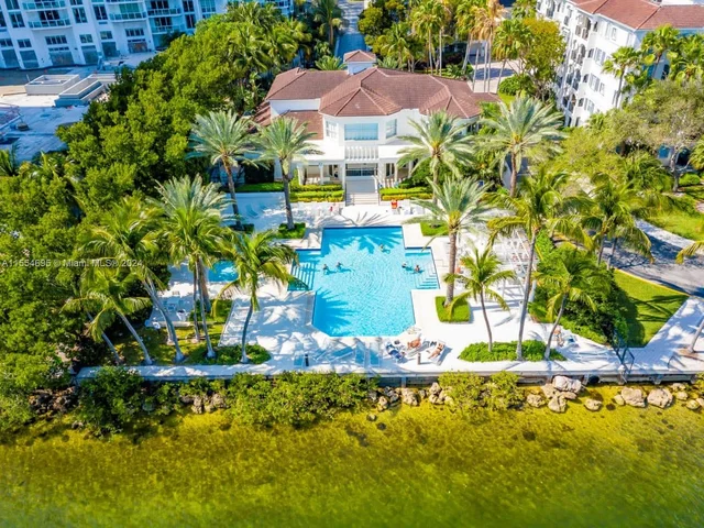 3175 NE 184th St # 3205, Aventura FL 33160