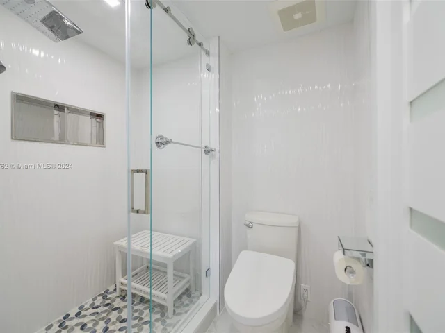 16400 Collins Ave # 443, Sunny Isles Beach FL 33160