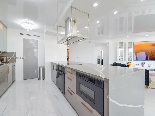 16400 Collins Ave # 443, Sunny Isles Beach FL 33160