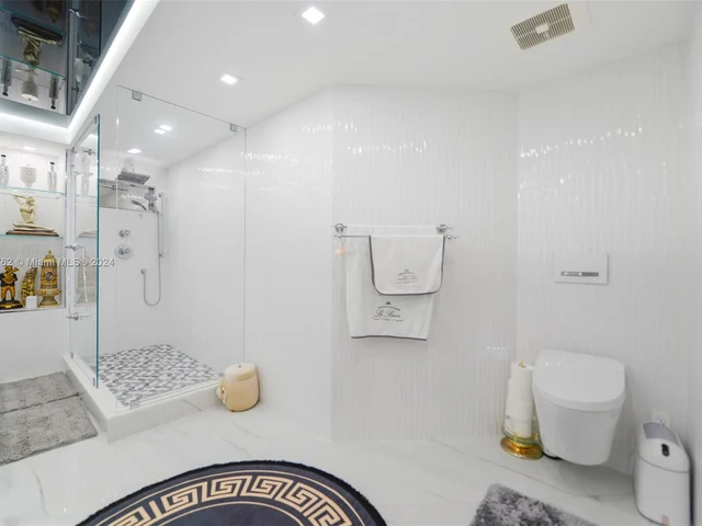 16400 Collins Ave # 443, Sunny Isles Beach FL 33160