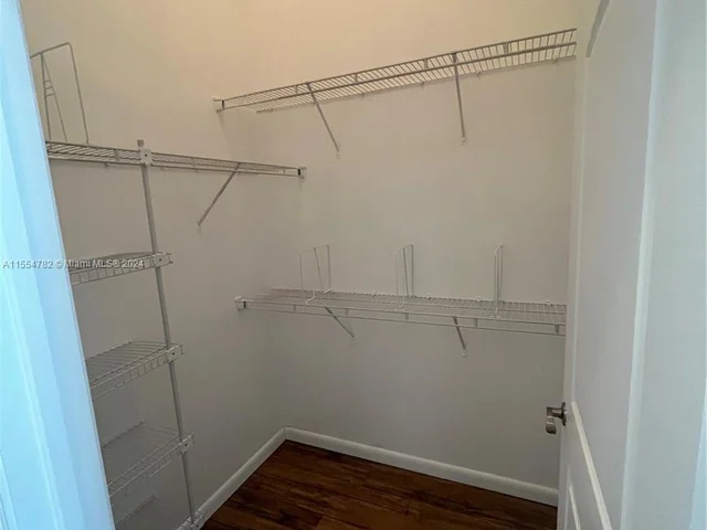 7350 SW 89th St # 510S, Miami FL 33156