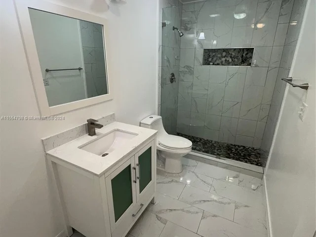 12812 SW 45th Ter, Miami FL 33175