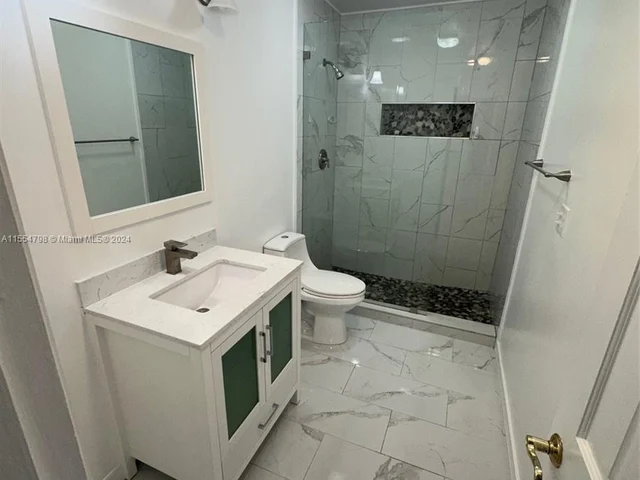 12812 SW 45th Ter, Miami FL 33175