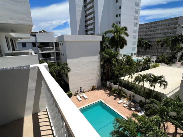 1665 Bay Rd # 519, Miami Beach FL 33139