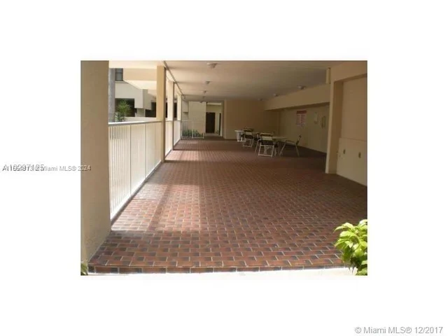 1665 Bay Rd # 519, Miami Beach FL 33139