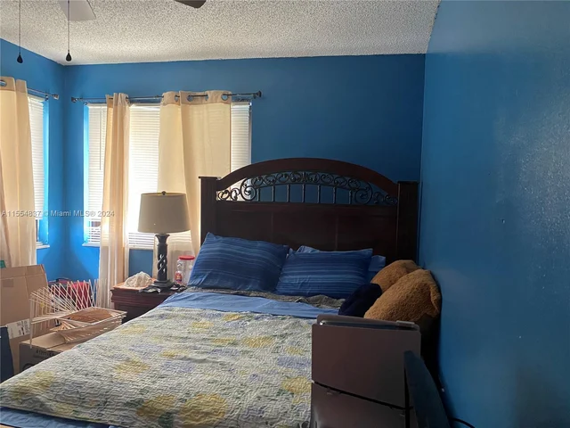 540 NW 214th St # 201, Miami Gardens FL 33169