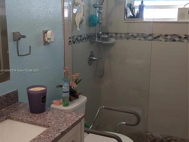 31 NE 27th Dr, Wilton Manors FL 33334