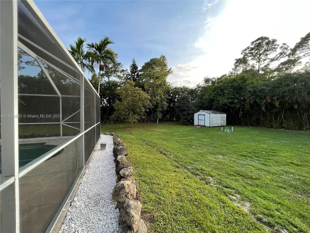 12708 N 82nd Ln N, West Palm Beach FL 33412