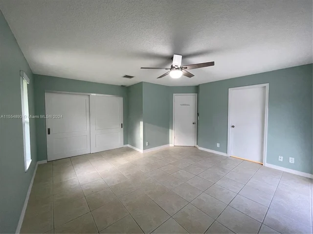 12708 N 82nd Ln N, West Palm Beach FL 33412