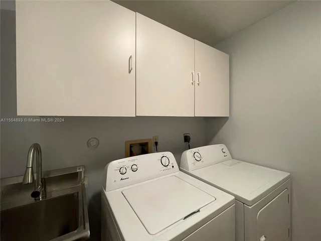 12708 N 82nd Ln N, West Palm Beach FL 33412