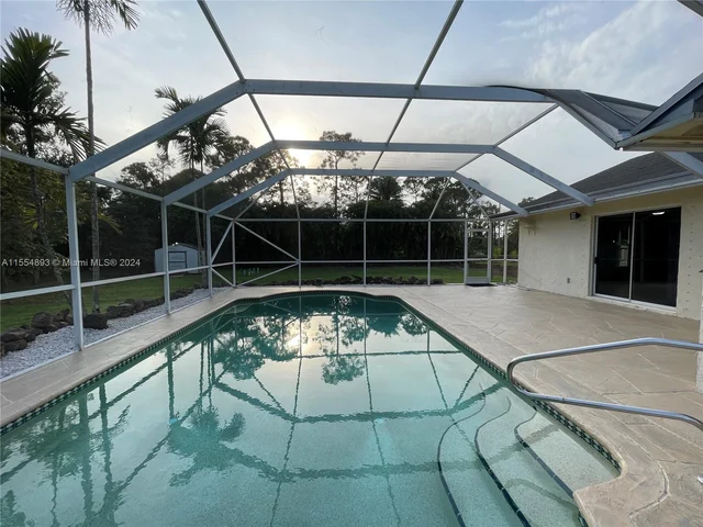 12708 N 82nd Ln N, West Palm Beach FL 33412