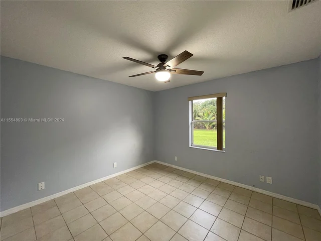 12708 N 82nd Ln N, West Palm Beach FL 33412